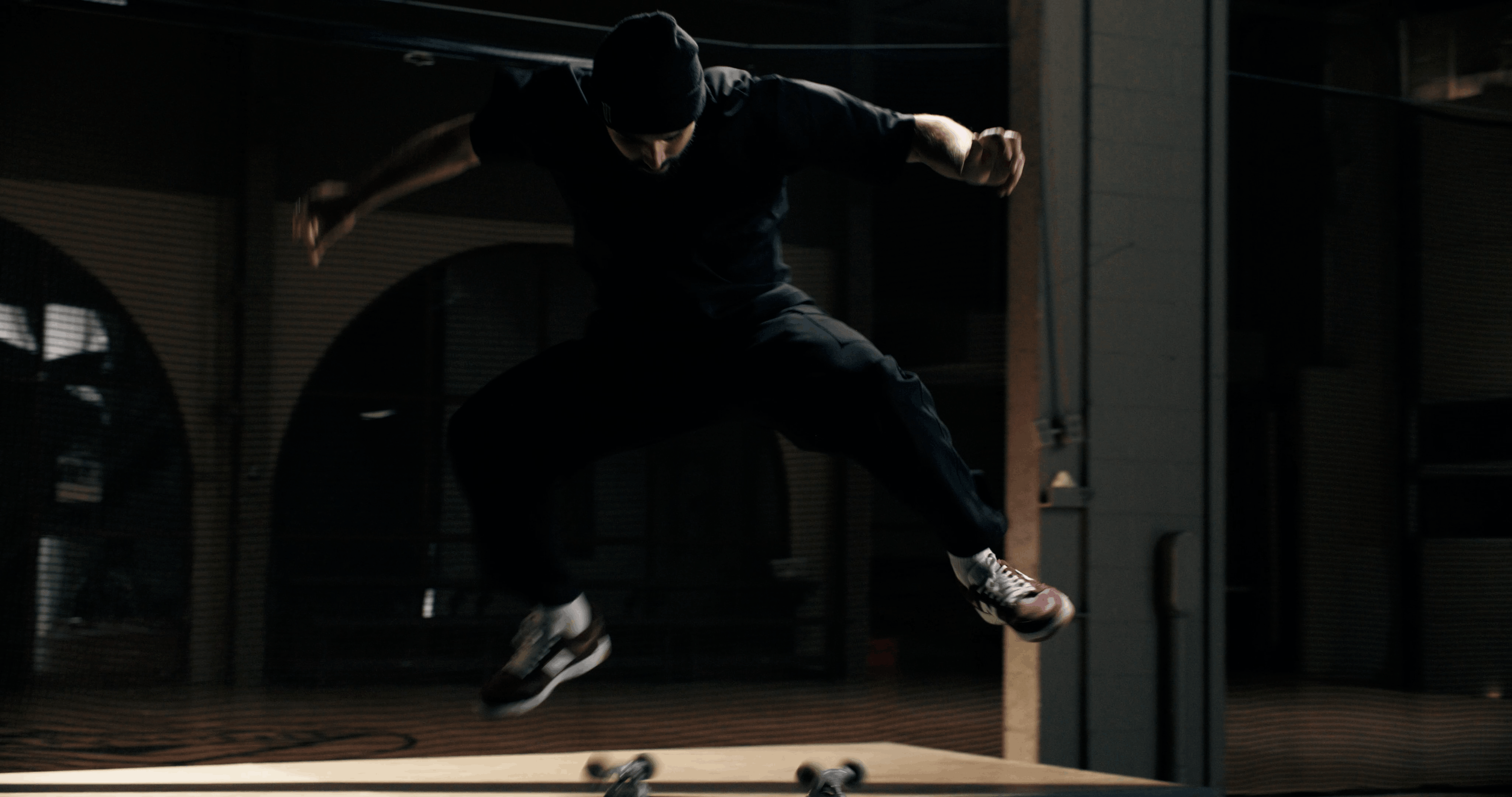 Backside Kickflip preview 3